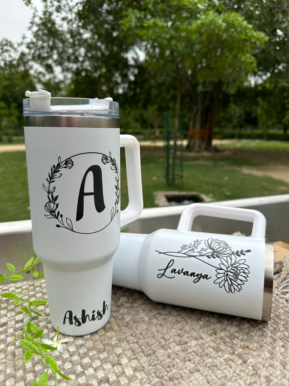 Hozzby Personalized Gen 1 Stainless Steel 1200 ML Tumbler With Steel Straw