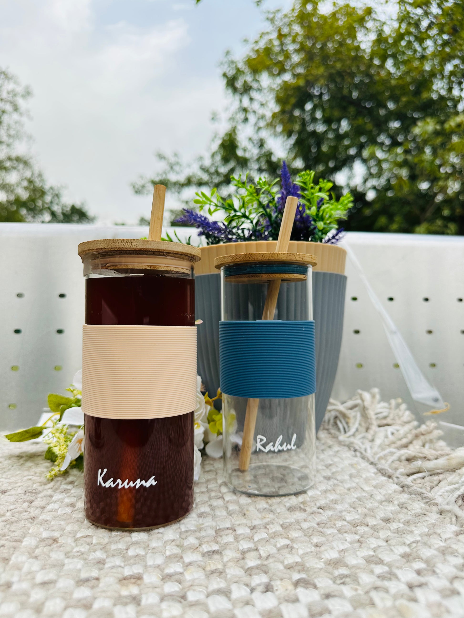 Personalized Glass Tumbler With Bamboo Straw & Lid