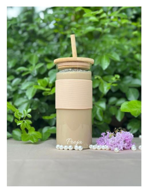 Personalized Glass Tumbler With Bamboo Straw & Lid