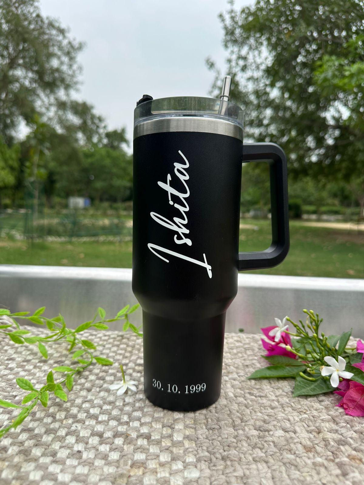Hozzby Personalized Gen 1 Stainless Steel 1200 ML Tumbler With Steel Straw