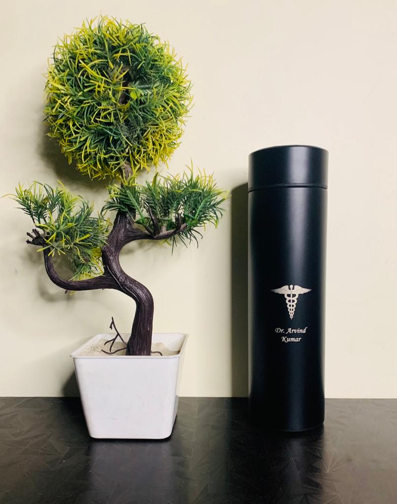 Personalised Stainless Steel Temperature Bottle | 6-8 hours hot cold water | Shop Now